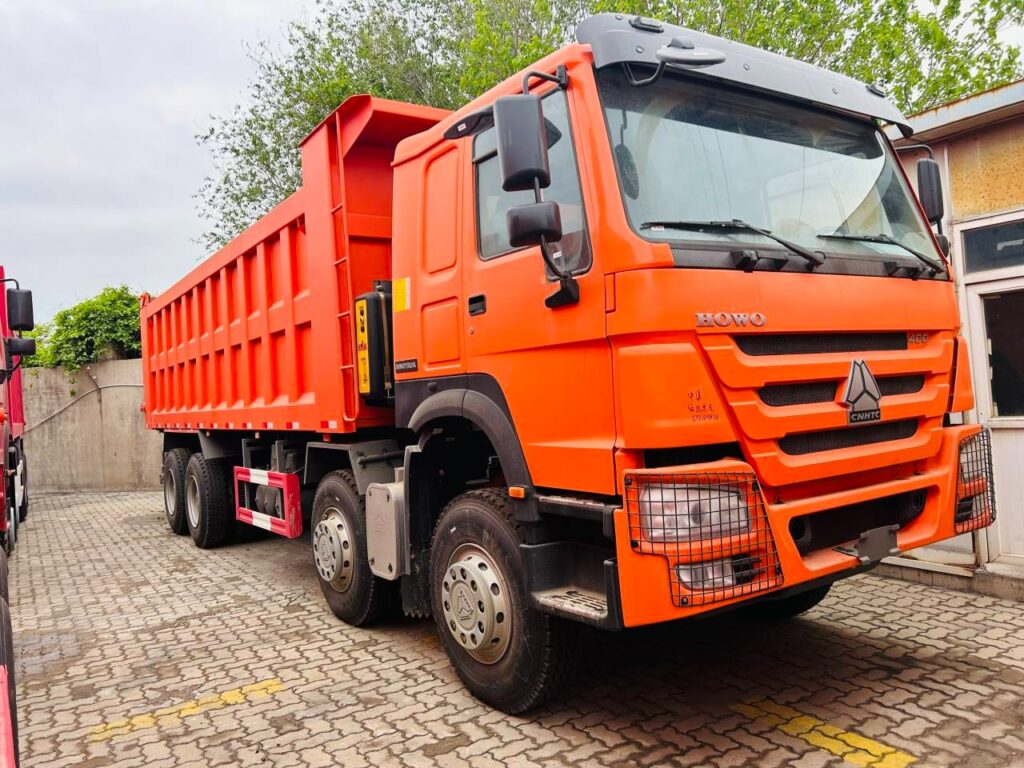 663d2afb318f74fae18c4fcf_sinotruck-howo